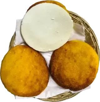 Arepa Choclo con Queso/with cheese