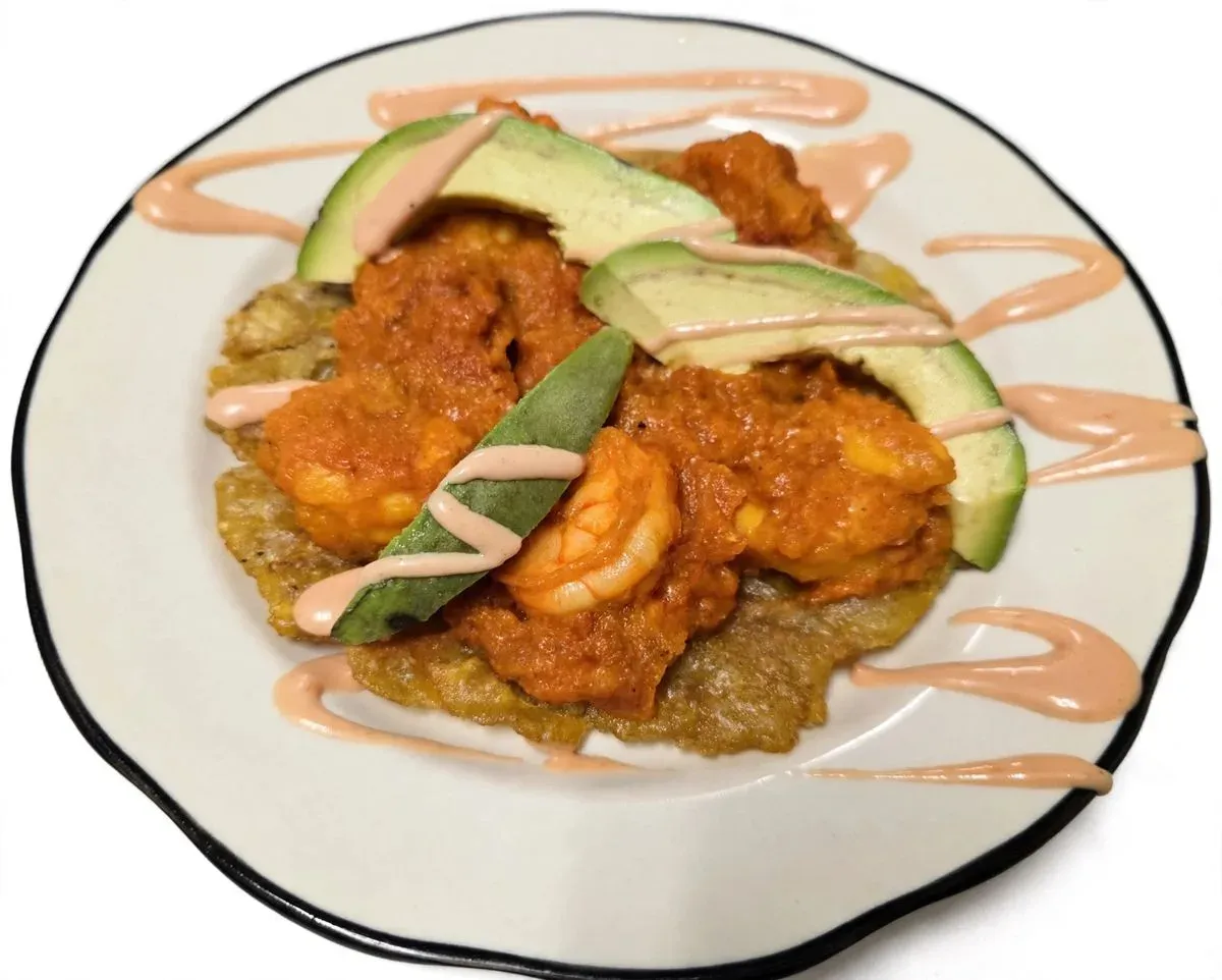 Patacón con Camarones